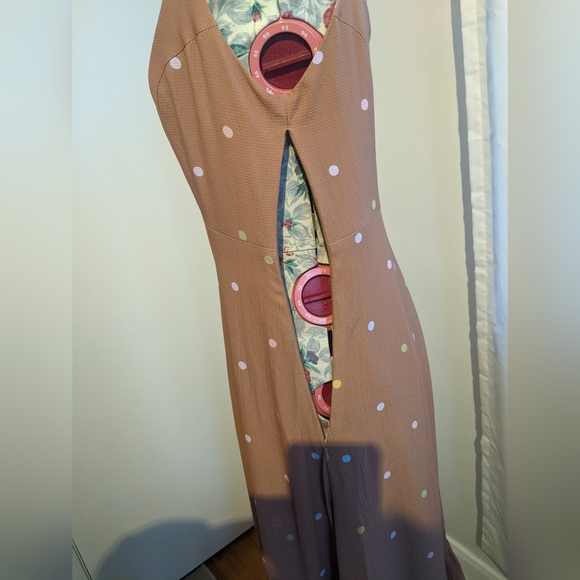 Bright and beautiful maxi dress - Picture 4 of 9